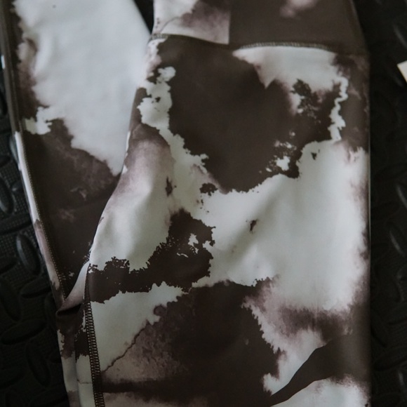 Activewear set - Picture 8 of 8